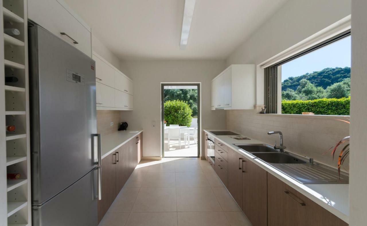 Villa Gonia Exterior photo